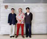 Chenghao Hu with his two international join-supervisors